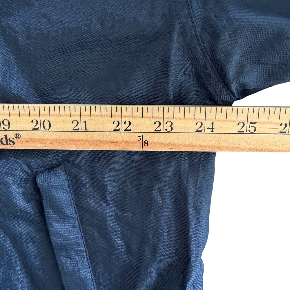 Vintage Champion Medium Navy Blue V-Neck Nylon Men's Pullover Windbreaker - Picture 8 of 13